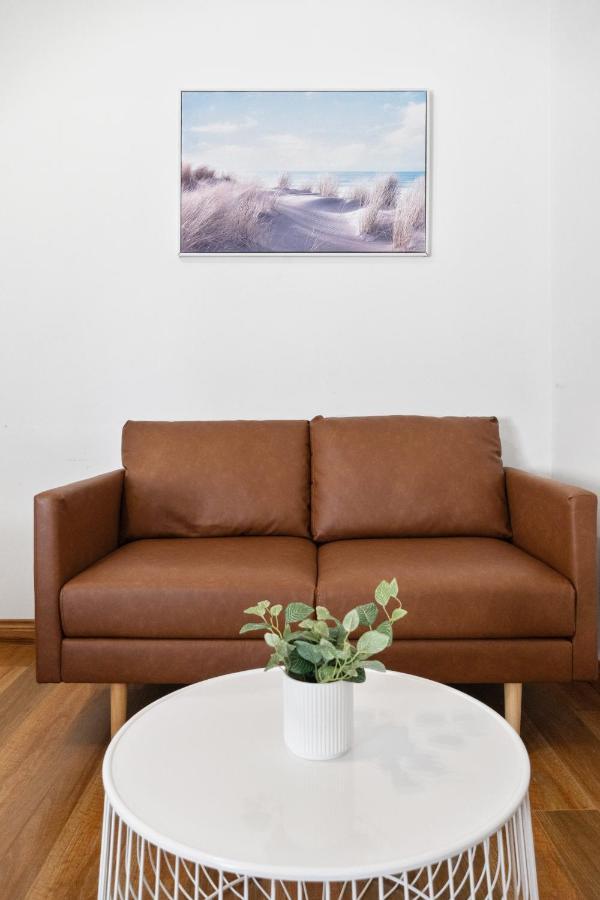Spacious 1 Bedroom Guest House With Free Parking Sydney Exterior foto